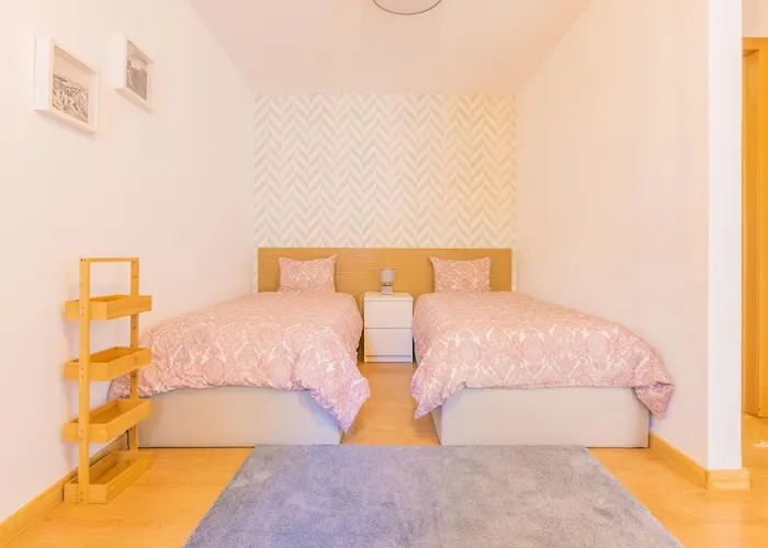 بيت للعطل Island *