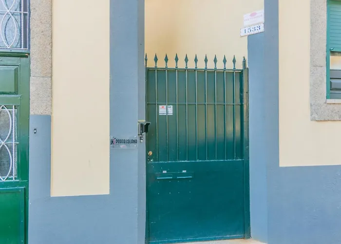 Island Semesterbostad Oporto