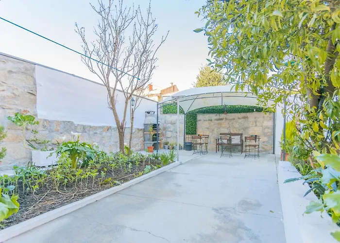 Island Casa de Férias Porto