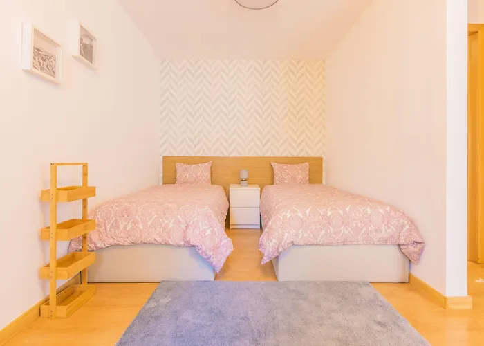 Island Semesterbostad