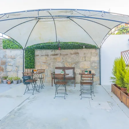 בית נופש Island *